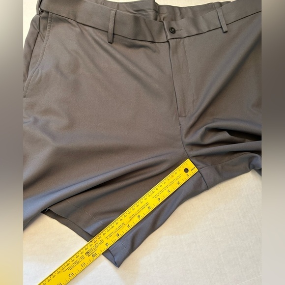 PGA Tour expandable waist band mens UPF50+ grey shorts w/pockets NWT Sz-44. T3 - Picture 6 of 8